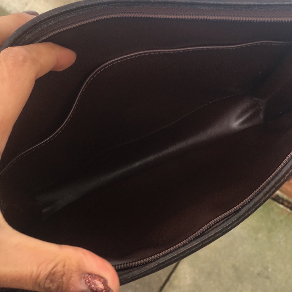 Vintage Burberry Tan Vintage Check Clutch with Dark Brown Trim - Picture 5 of 5